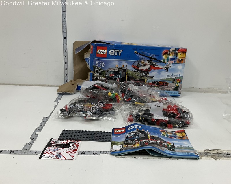 LEGO City 60183 Heavy Cargo Transport 310pcs Set (Bags Inside Are Sealed)
