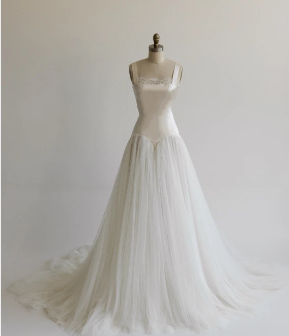 Vestidos de noiva vitorianos de tule vintage década de 1960 sem mangas linha A vestidos de noiva - Imagem 4 de 4