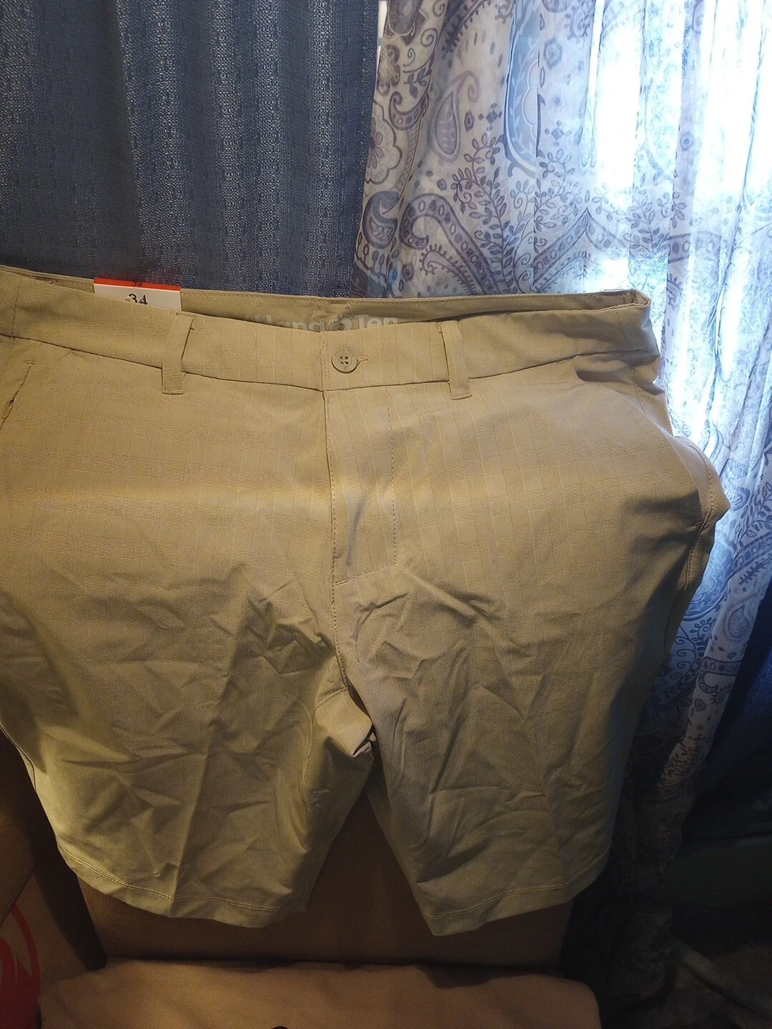 Hang 10 Shorts 34 Inch Waist NWT Quick Drying 4-way Stretch Lightweight...