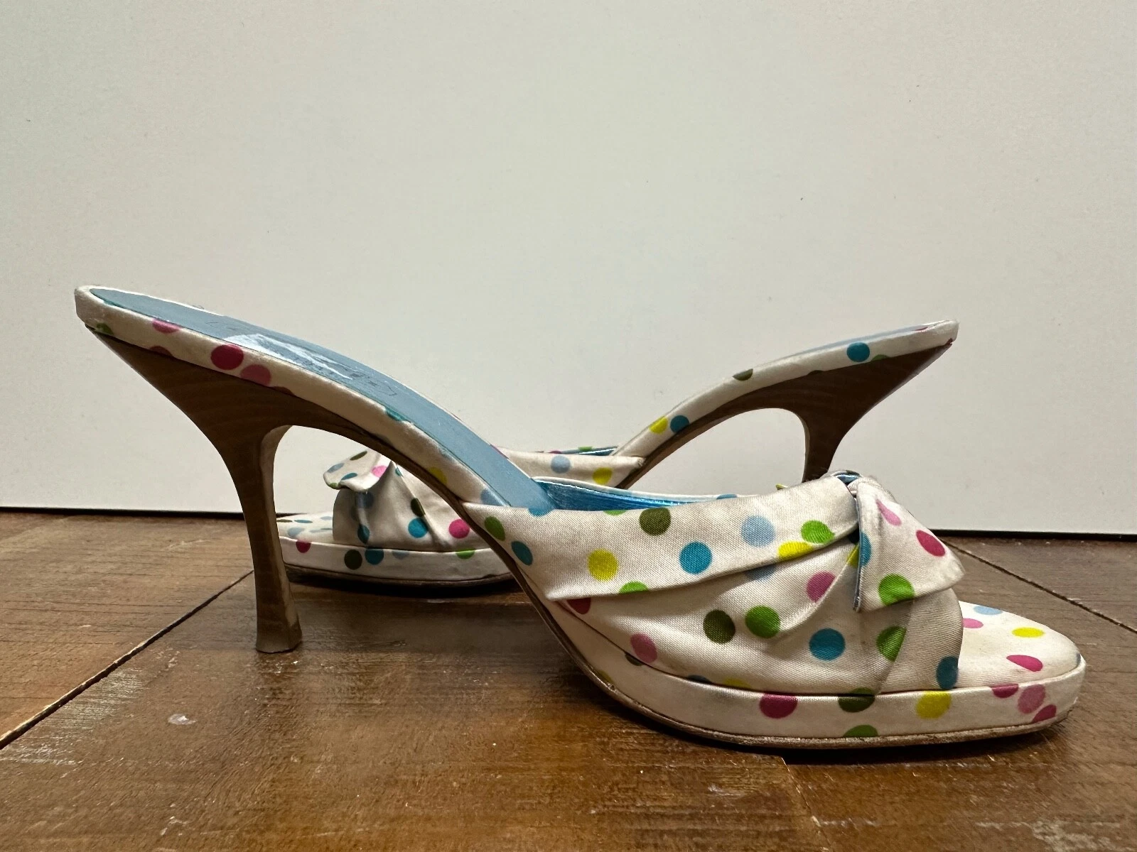 COACH donna taglia 6 5 B bianco raso multicolore pois tacco fiocco accenti