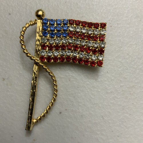 USA American Flag Lapel Pin Lot Of 2 Red White & Blue Rhinestones Sparkle - Picture 5 of 6