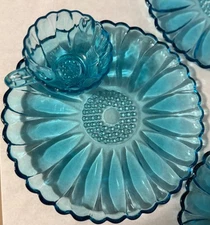 4 Blue Glass Plate & Cup Set Round Capri Daisy by Hazel Atlas Vtg HTF with box
