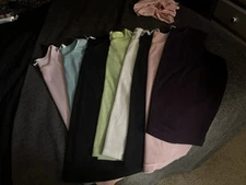 Lot of 8 Women’s Ribbed Sleeveless Tops – Multiple Colors – Stretchy Tank Shirts