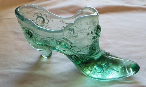 Fenton Glass Cabbage Rose Slipper Shoe Boot 9295 Sea Mist Green Opalescent 1991