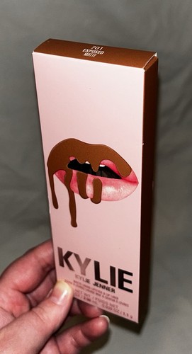 KYLIE Cosmetics “Exposed”🤎 Matte Lip Kit (Matte Gloss & Pencil) Full Size BNIB