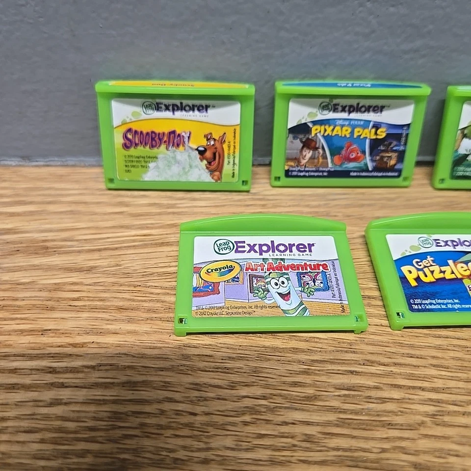 LeapPad Explorer Learning Games Dora, Scooby Doo, Art, Puzzled, Pixar  Lot Of 5 - Image 2 of 4