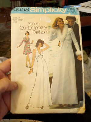 Simplicity Pattern 6658 c.1974 Misses Halter Dress/Jacket Size 10 Uncut/FF NOS
