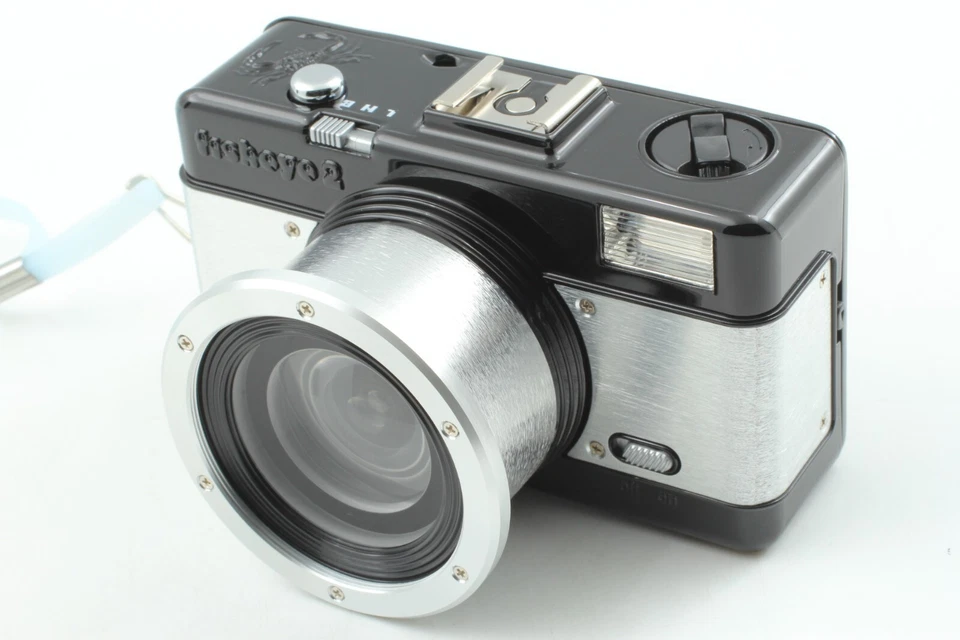 [💥Top MINT IN Box w/circle cutter] Lomography Fisheye 2 Black 35mm Film Camera - Image 3 of 4