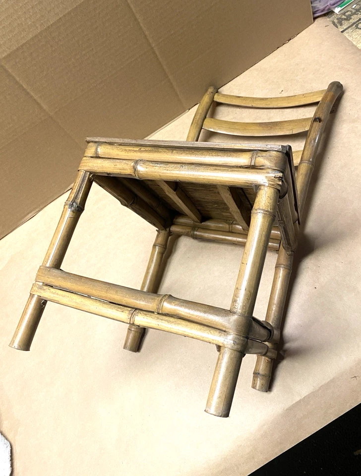 Silla infantil vintage de bambú Foto 4 de 4