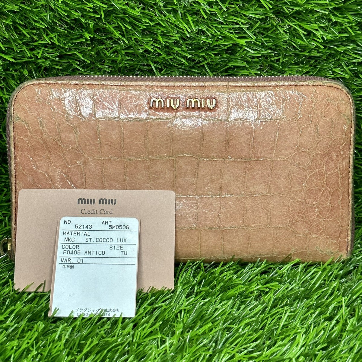 MIU MIU Crocodile Embossed Leather Zip Long Wallet Light Pink