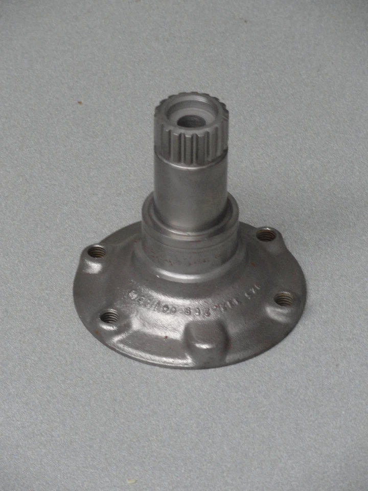 BONITO USADO ORIGINAL GENUINO PORSCHE 911 925 TRANSMISIÓN BRIDA SALIDA 110mm SPM Foto 4 de 4