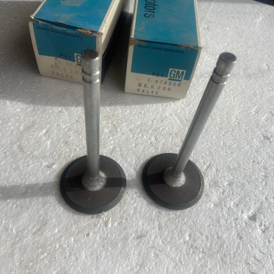 Nuevo de Lote Antiguo (2) GM 1970 Pontiac GTO Catalina GP LeMans 400 4 Válvulas de admisión BBC 478354 Foto 3 de 4