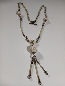 Vtg Howlite Bead+Porcupine Quill Necklace Native Made Tribal Toggle Clasp 17"