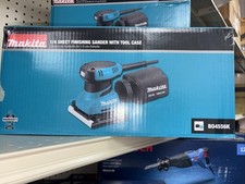 Makita BO4556K 2.0 Amp 4-1/2-Inch Finishing Sander with Case - Blue