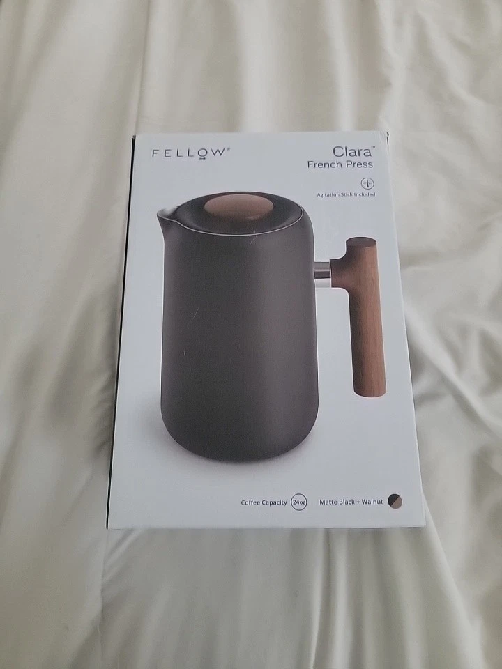 New in Box Fellow Clara French Press Coffee Maker Vacuum Insulated- Matte Black
Opens in a new windo
