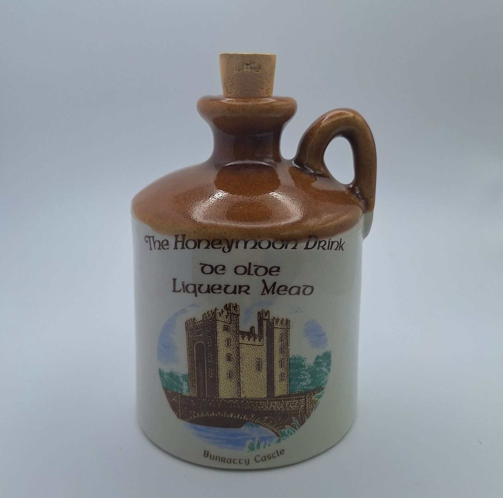 Bunratty Irish Mead Jug Stoneware Whiskey Bottle Ireland Bunratty