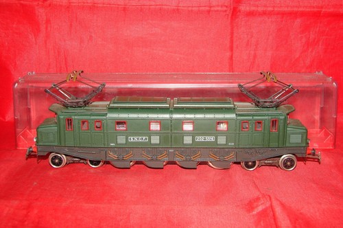 Locomotive électrique Jouef 2D2 5516 - échelle N, Verte, Avec éclairage Inversé, Occasion