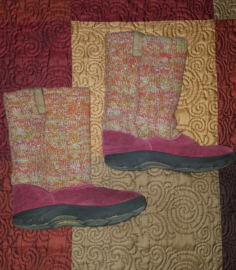 Stivali KEEN da donna in pelle scamosciata e lana lavorati a maglia rosa multicolore taglia 39 US 6