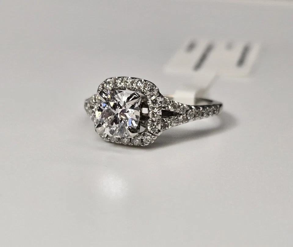 NUEVO Precioso anillo de compromiso de platino con diamantes naturales (D) (VS2) para dama Foto 2 de 3