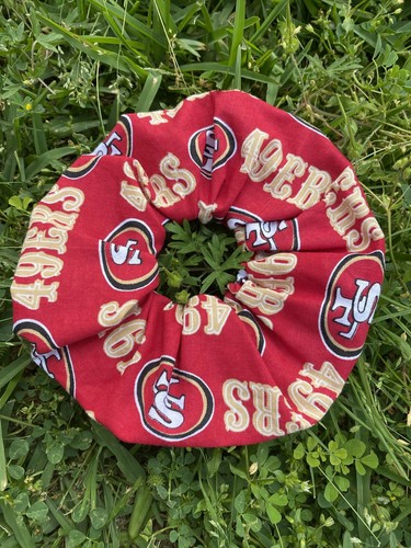 San Francisco 49ers Scrunchie hair tie - Picture 3 of 4
