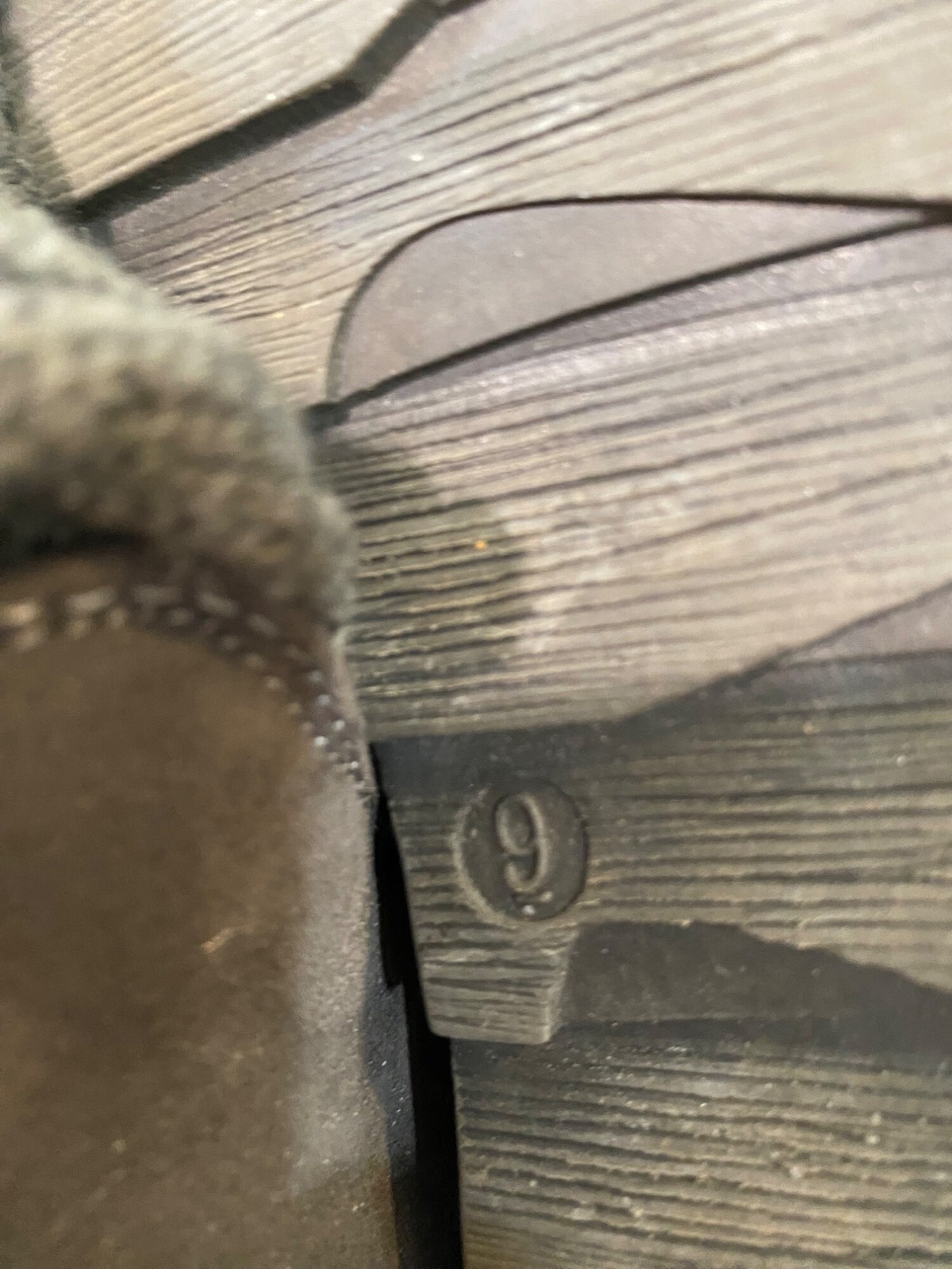 Muk Luks Womens Grey Suede & Knit Slipper Boots Size 9