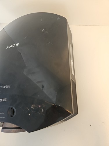 Sony SXRD BRAVIA VPL-HW15 - 1080P Heimkino-Projektor - 1000 Lumen - Bild 8 von 12
