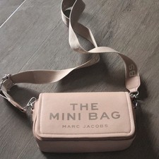 Marc Jacobs The Mini Bag Beige Pebbled Leather Mini Crossbody Detachable Strap