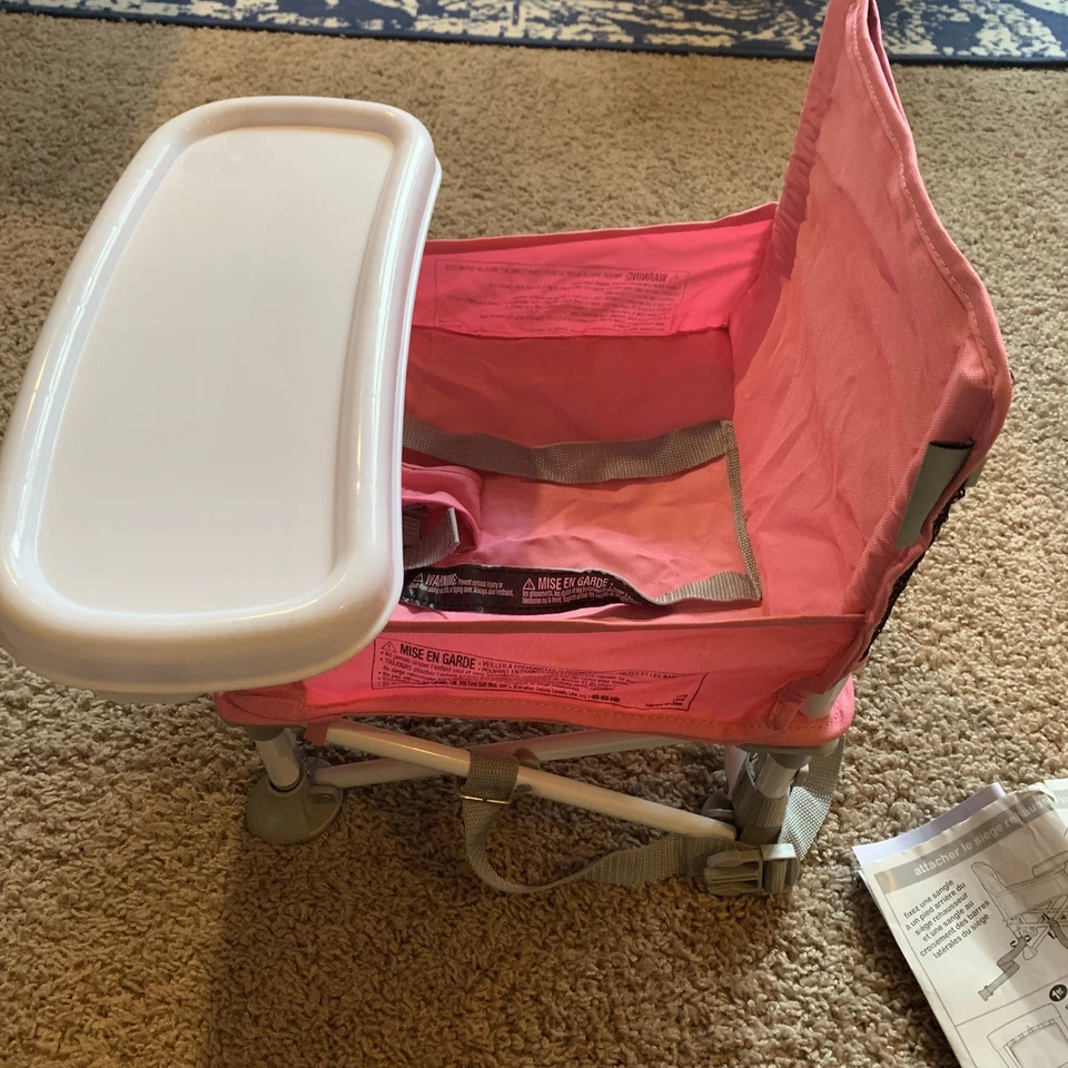 Silla de comedor portátil plegable POP & SIT de verano para niños pequeños con cinturón y bolsa rosa Foto 3 de 4