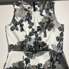 Dressbarn Womens 8 Black White Sleeveless Patterned Dress