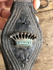 Elément d'harnais d'attelage de cheval avec une couronne de comte. Fin XIXème.