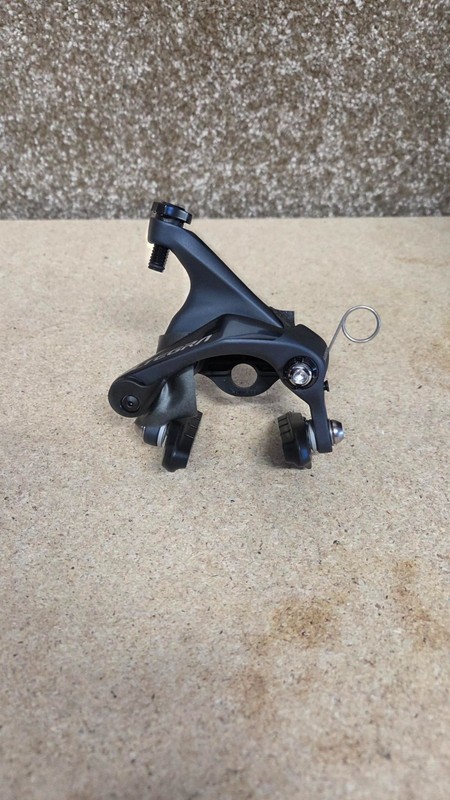 Shimano Direct Mount Brakes - Ultegra (Mixed) (BR-R8010RS & BR-6810F)