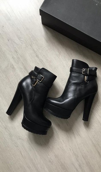 Women Patrizia Pepe Boots Black Leather 36