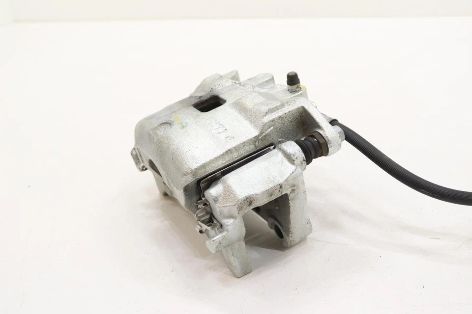 Pinza Nissan Altima 2022 2023 2024 2025 Foto 2 de 4