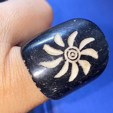 Natural Wood Ring Flower Handmade Unisex Black Sz7 Carved Vintage