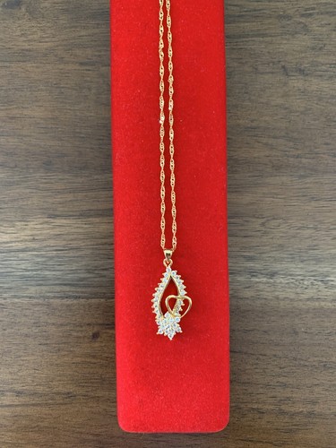 Gold Plated Women's Pendant Necklace 18 