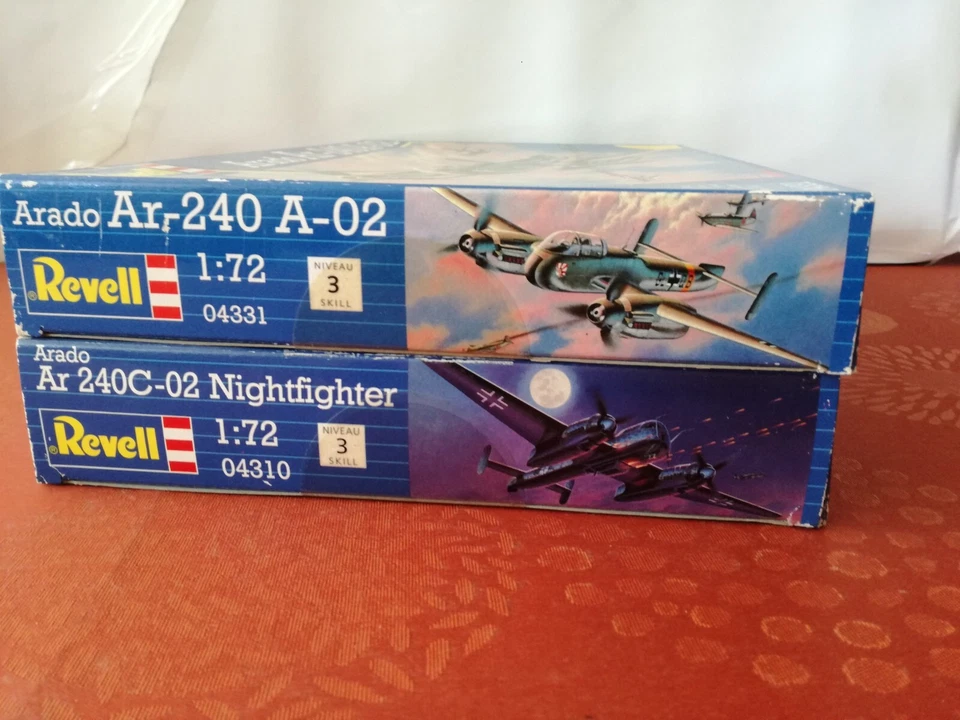 REVELL 04331 ARADO AR-240 A-02 + 04310 AR240 C-02 - n°2 KIT 1/72 - Immagine 2 di 4