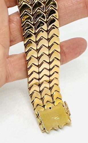 Retro Rose 750 Gold Triple Chevron Design Bracelet 1" Wide 7" Long 61.4 grams - Picture 9 of 14