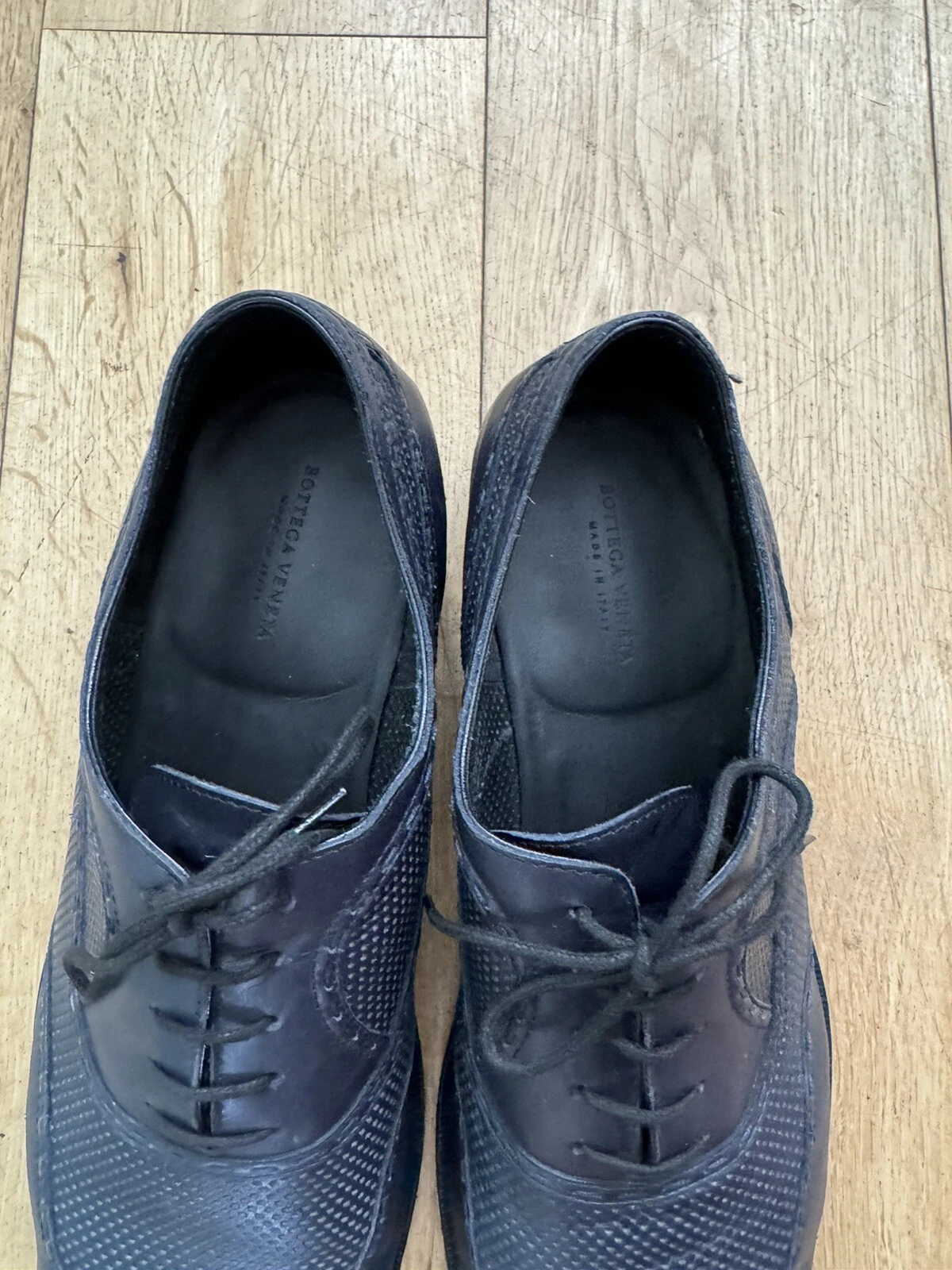 Scarpe da uomo blu Bottega Veneta Brogues forate taglia 44 5