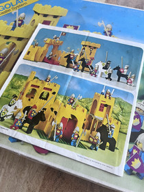  LEGOLAND Castle 6075 Castle System (1981 Retired) w/Box, Instructions
