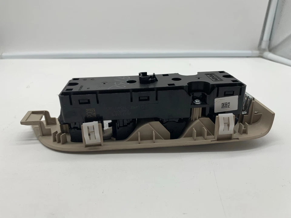 Interruptor maestro de ventana eléctrica Lincoln MKZ 2013-2020 OEM B03B22054 Foto 4 de 4