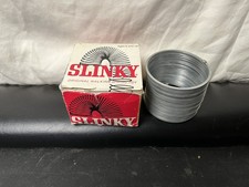 Vintage 1960s James Industries No.100 SLINKY w/ Box Original Walking Spring Toy