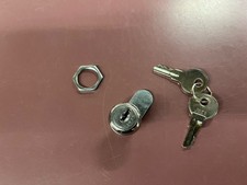 Cabinet Or Drawer Lock With Two Keys