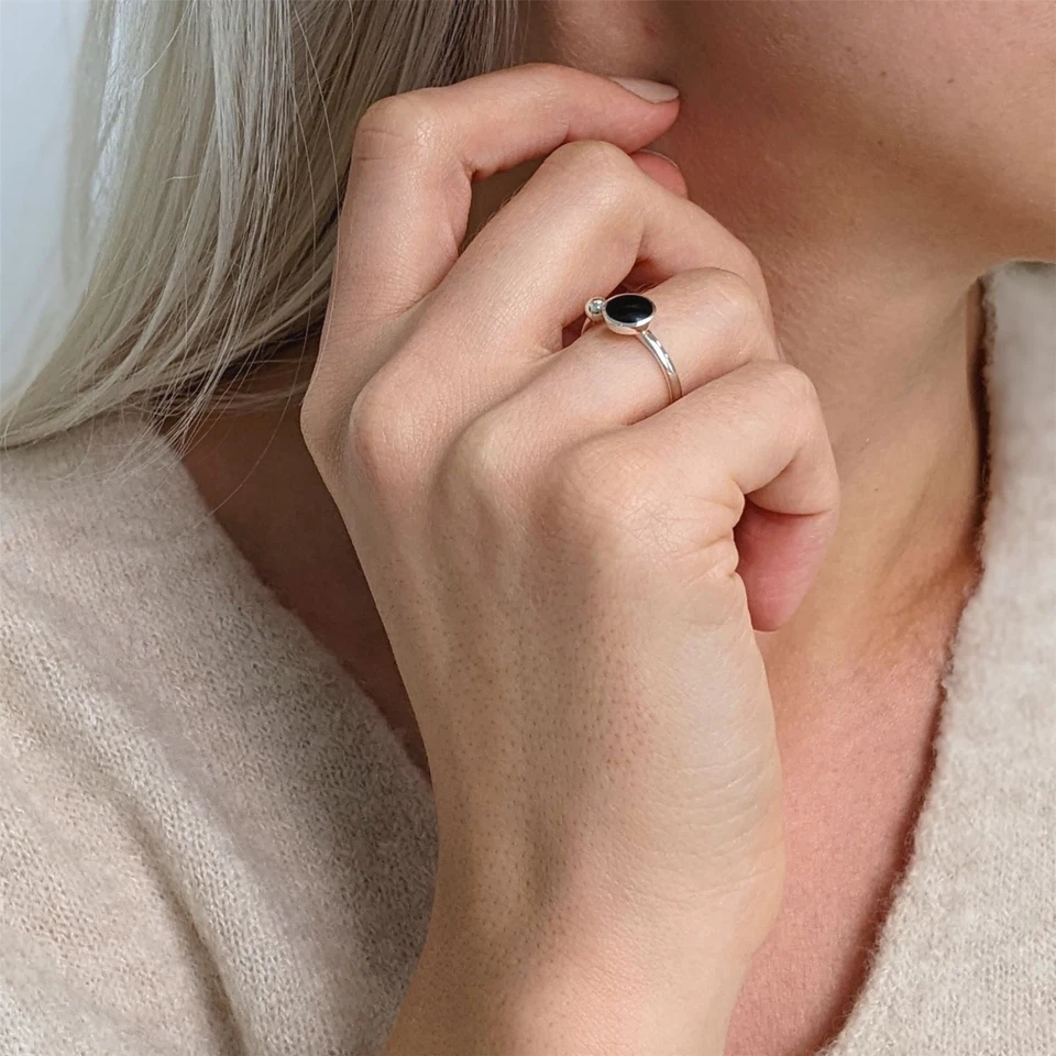 81stgeneration Anello Impilabile Aperto Onice Rotonda Argento Sterling .925 - Immagine 3 di 4