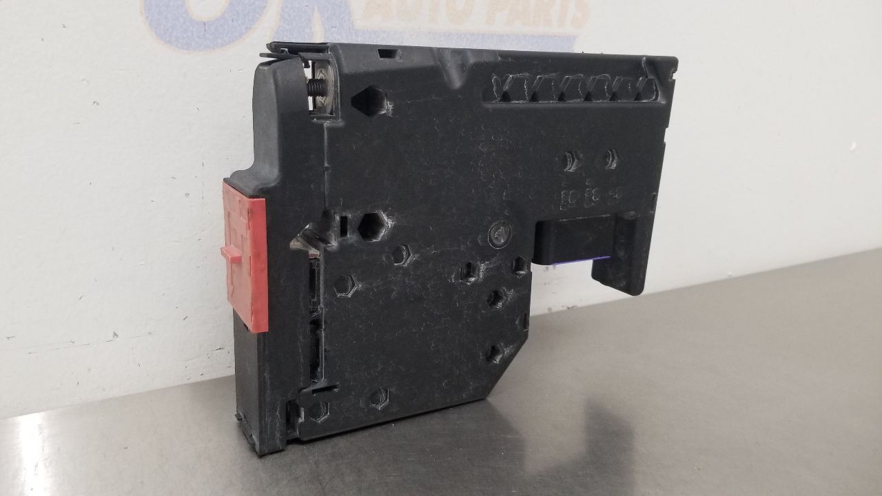 Mercedes-Benz SLS AMG Fuse box