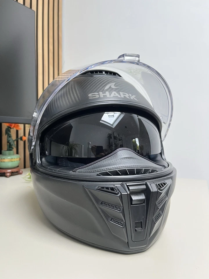 SHARK SPARTAN RS HELMET - MATT CARBON - Image 2 of 4