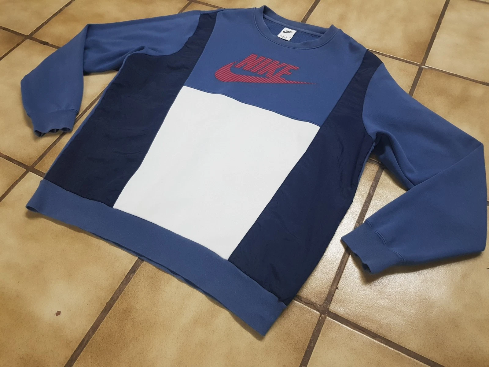 SACAI Maglione Nike vintage anni 90 taglia L sport felpa felpa felpa con cappuccio blu bianco uomo