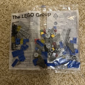 LEGO Classic Space 11910 Micro-Scale Space Cruiser - 102pcs - RARE - NEW, SEALED