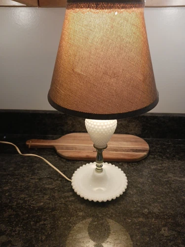 Vintage Milk Glass Hobnail Bedroom Lamp with Trinket Tray Electric 12.5"