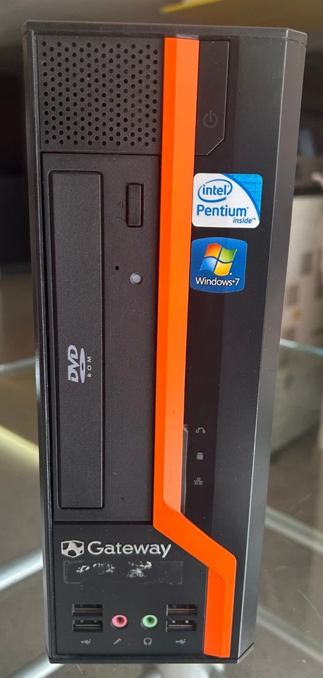 PC desktop gateway E5800  - Immagine 2 di 4