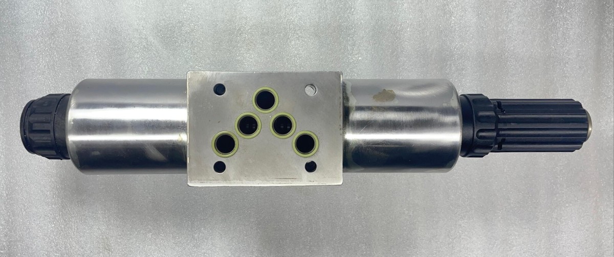 Rexroth 4WREE 10 E75-22/G24K31/A1V PROPORTIONAL DIRECTIONAL